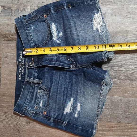 American eagle buttonfly distressed denim shorts - Picture 4 of 6
